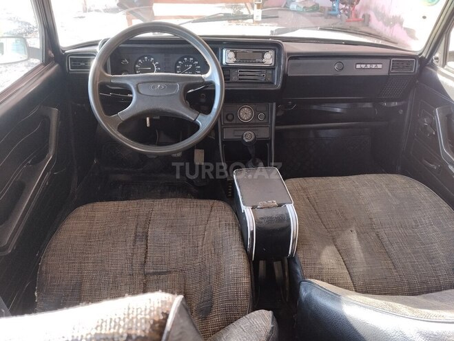 LADA (VAZ) 2107 2002, 45,839 km - 1.5 l - Ucar