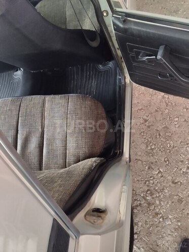 LADA (VAZ) 2107 2002, 45,839 km - 1.5 l - Ucar