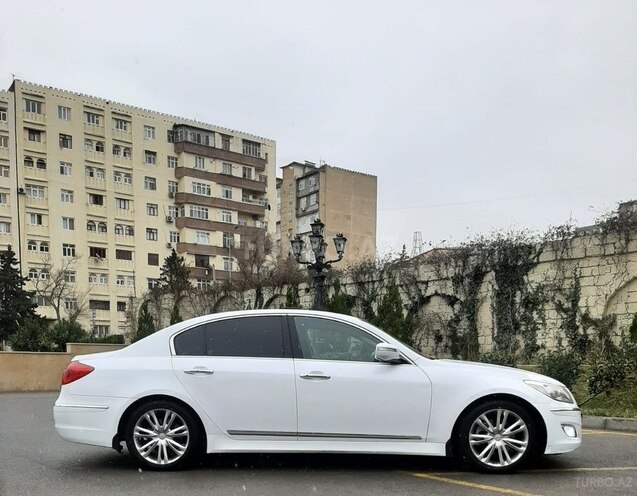 Hyundai Genesis 2013, 200,000 km - 3.8 l - Bakı