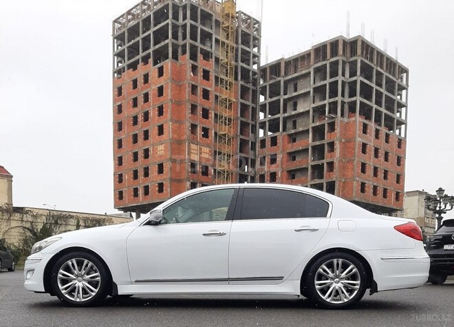 Hyundai Genesis 2013, 200,000 km - 3.8 l - Bakı