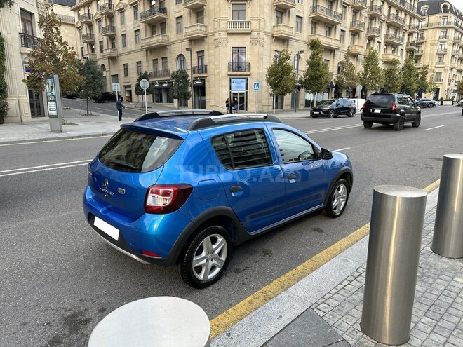 Renault Sandero 2013, 115,000 km - 1.6 l - Bakı