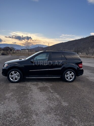 Mercedes ML 350 2007, 197,200 km - 3.5 l - Qusar