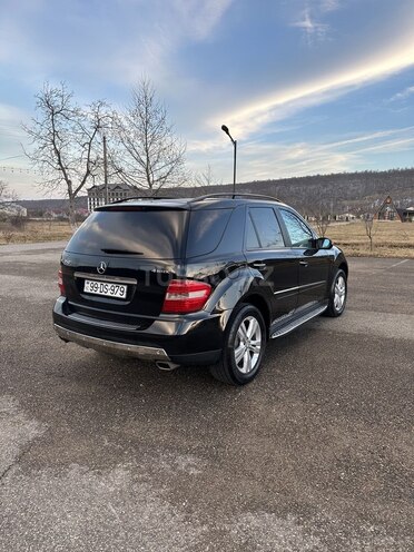 Mercedes ML 350 2007, 197,200 km - 3.5 l - Qusar