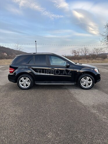 Mercedes ML 350 2007, 197,200 km - 3.5 l - Qusar