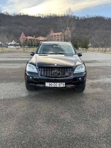 Mercedes ML 350 2007, 197,200 km - 3.5 l - Qusar