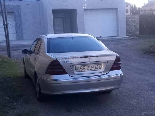 Mercedes C 220 2000, 356,000 km - 2.2 л - Sumqayıt