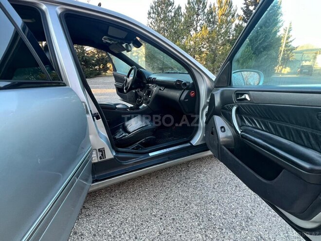 Mercedes C 220 2000, 356,000 km - 2.2 л - Sumqayıt