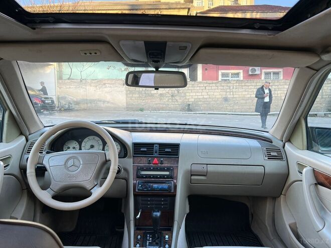 Mercedes C 230 1997, 254,000 km - 2.3 l - Bakı
