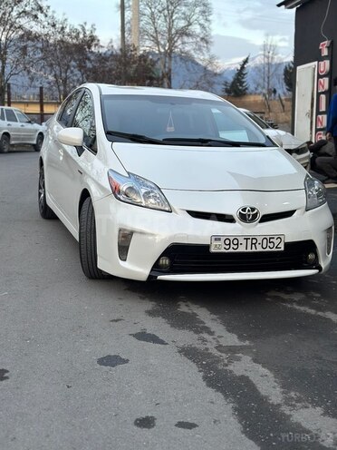 Toyota Prius 2015, 224,000 km - 1.8 l - Zaqatala