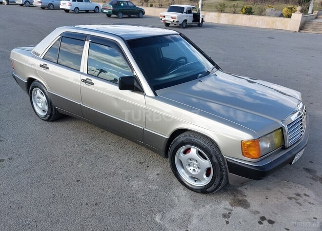 Mercedes 190 1991, 128,448 km - 2.0 l - Bərdə
