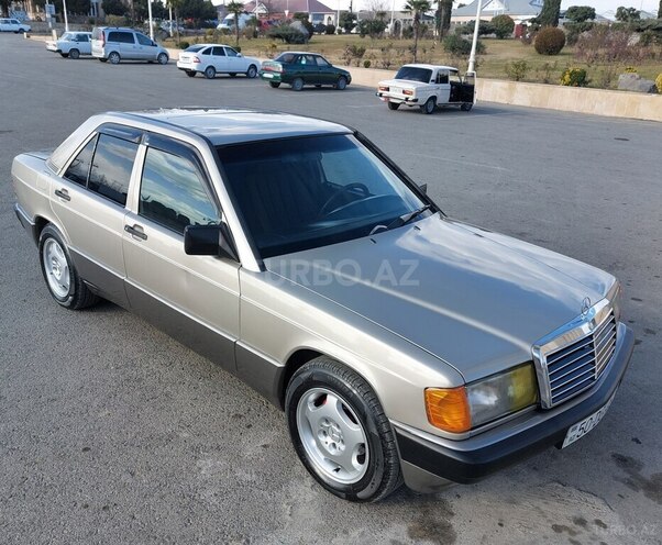 Mercedes 190 1991, 128,448 km - 2.0 l - Bərdə