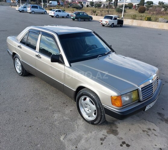 Mercedes 190 1991, 128,448 km - 2.0 l - Bərdə