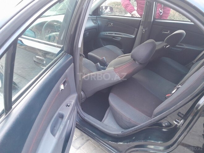 Kia Rio 2006, 305,000 km - 1.6 l - Sumqayıt