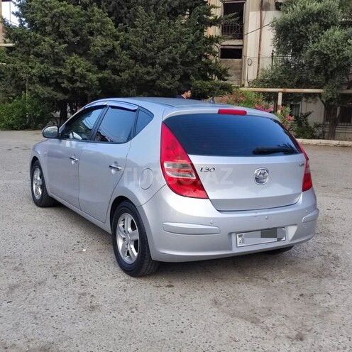 Hyundai i30 2007, 210,000 km - 1.6 л - Şabran