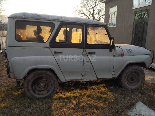 UAZ 31512 1997, 100,000 km - 2.4 l - İsmayıllı