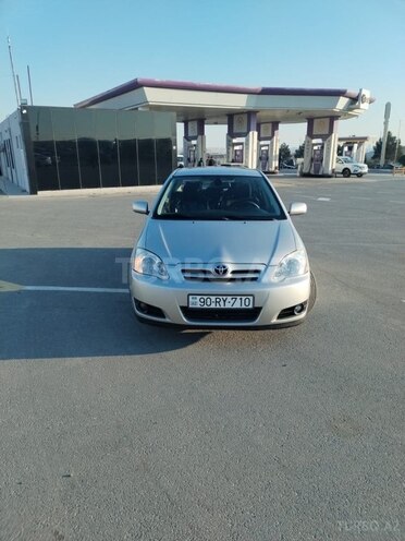 Toyota Corolla 2004, 250,000 km - 1.4 l - Bakı