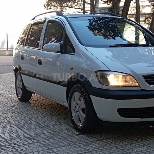 Opel Zafira 2002, 39,548 km - 2.0 l - Sumqayıt