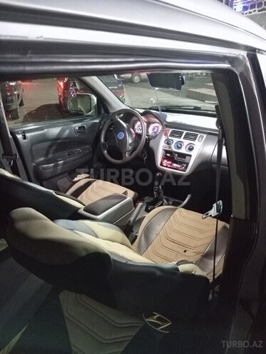Honda HR-V 1999, 190,000 km - 1.6 l - Zaqatala