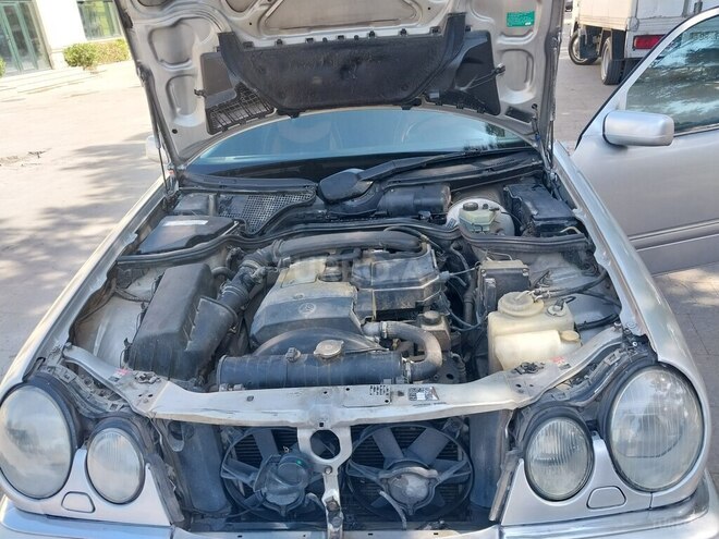 Mercedes E 230 1996, 477,777 km - 2.3 л - Bakı