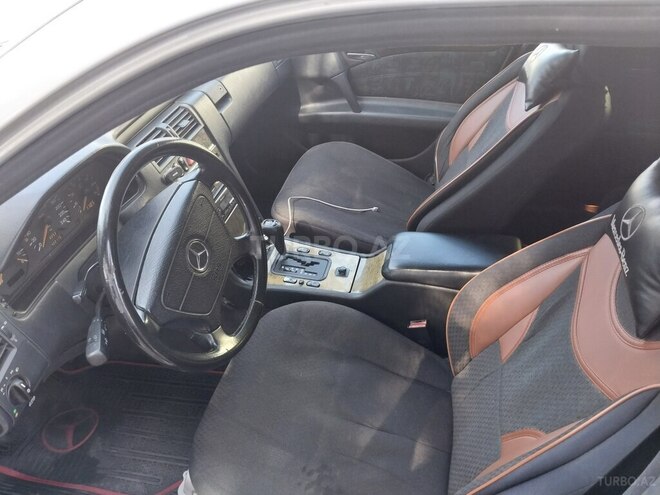 Mercedes E 230 1996, 477,777 km - 2.3 л - Bakı