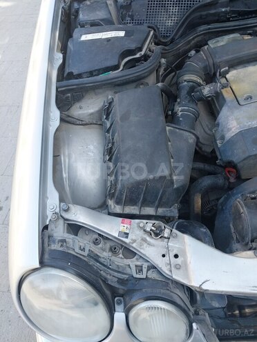 Mercedes E 230 1996, 477,777 km - 2.3 л - Bakı