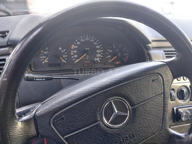 Mercedes E 230 1996, 477,777 km - 2.3 л - Bakı