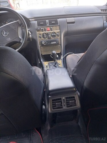 Mercedes E 230 1996, 477,777 km - 2.3 л - Bakı