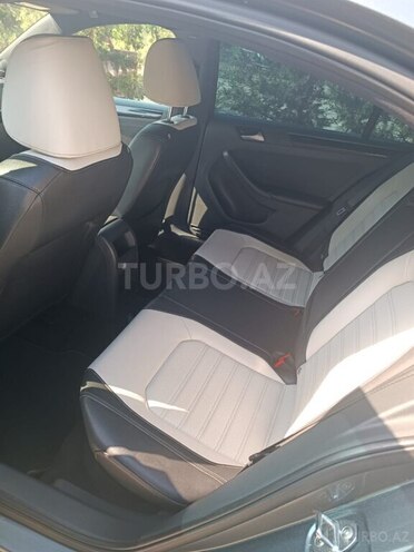 Volkswagen Jetta 2015, 234,000 km - 1.8 l - Bakı