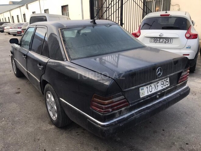 Mercedes E 250 1992, 548,000 km - 2.5 l - Bakı
