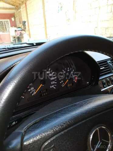 Mercedes C 200 1998, 320,000 km - 2.0 л - Bakı