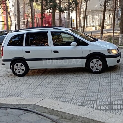 Opel Zafira 2002, 39,548 km - 2.0 l - Sumqayıt
