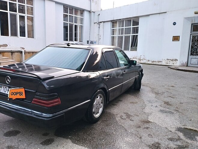 Mercedes E 260 1990, 250,000 km - 2.6 l - Sumqayıt