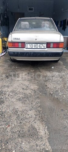 Mercedes 190 1988, 200,000 km - 2.3 l - Sumqayıt