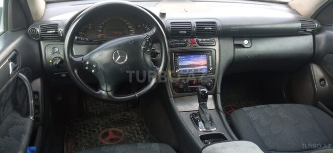 Mercedes C 220 2001, 180,000 km - 2.2 л - Bakı