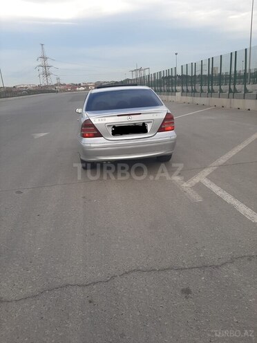 Mercedes C 220 2001, 180,000 km - 2.2 л - Bakı
