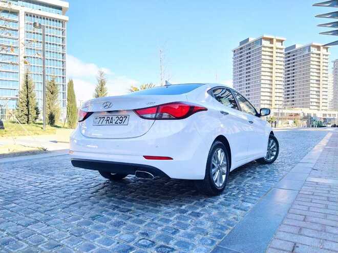 Hyundai Elantra 2015, 116,000 km - 1.6 l - Bakı