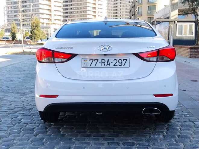 Hyundai Elantra 2015, 116,000 km - 1.6 l - Bakı