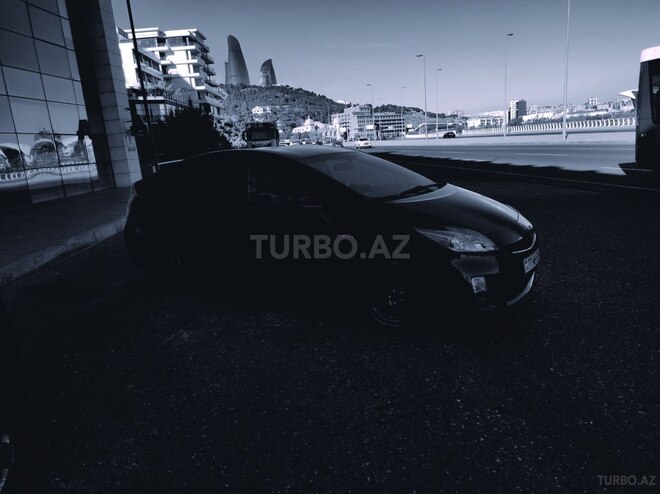 Toyota Prius 2010, 274,000 km - 1.8 l - Bakı