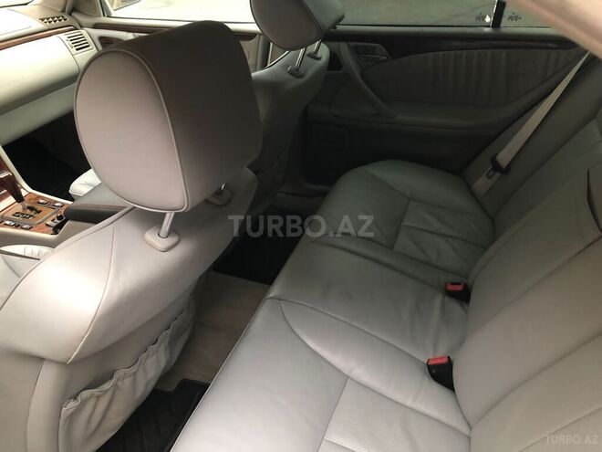 Mercedes E 320 2000, 438,622 km - 3.2 л - Bakı