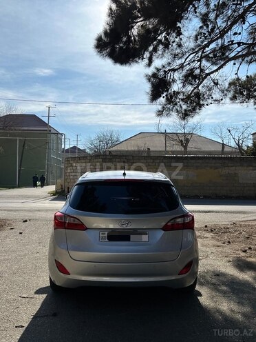 Hyundai i30 2013, 215,100 km - 1.6 l - Bakı