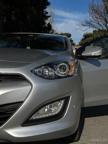Hyundai i30 2013, 215,100 km - 1.6 l - Bakı