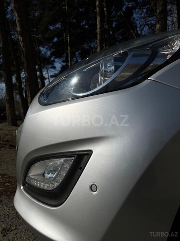 Hyundai i30 2013, 215,100 km - 1.6 l - Bakı