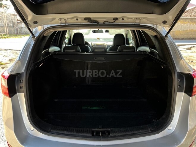 Hyundai i30 2013, 215,100 km - 1.6 l - Bakı
