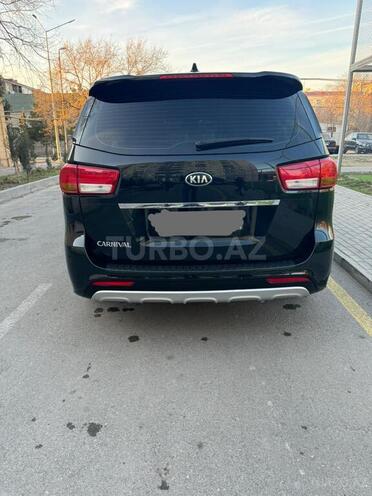 Kia Carnival 2015, 192,000 km - 2.2 l - Bakı