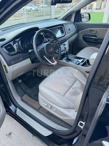Kia Carnival 2015, 192,000 km - 2.2 l - Bakı