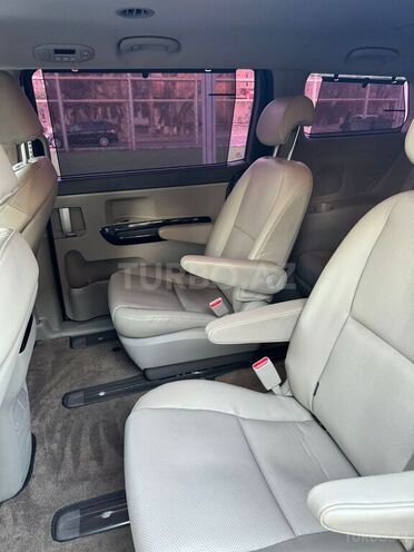 Kia Carnival 2015, 192,000 km - 2.2 l - Bakı
