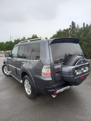 Mitsubishi Pajero 2007, 215,000 km - 3.0 l - Bakı