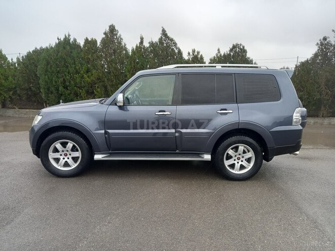 Mitsubishi Pajero 2007, 215,000 km - 3.0 l - Bakı