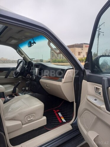 Mitsubishi Pajero 2007, 215,000 km - 3.0 l - Bakı