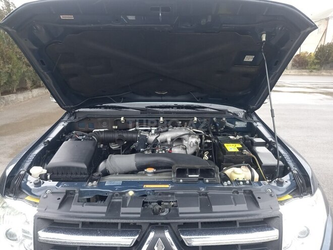 Mitsubishi Pajero 2007, 215,000 km - 3.0 l - Bakı